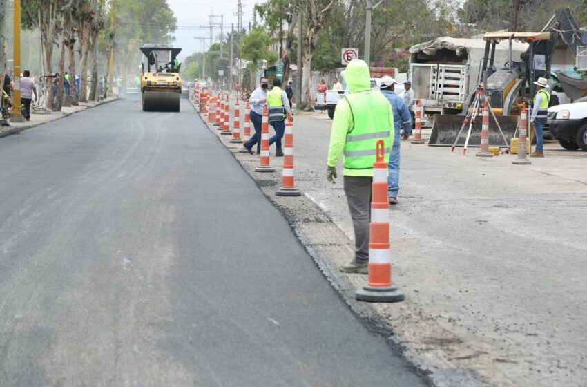 Obra de repavimentación de la avenida Hernán Cortés