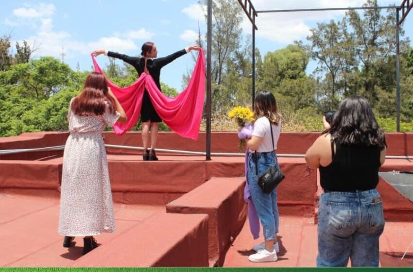  Empoderamiento de mujeres a través del arte