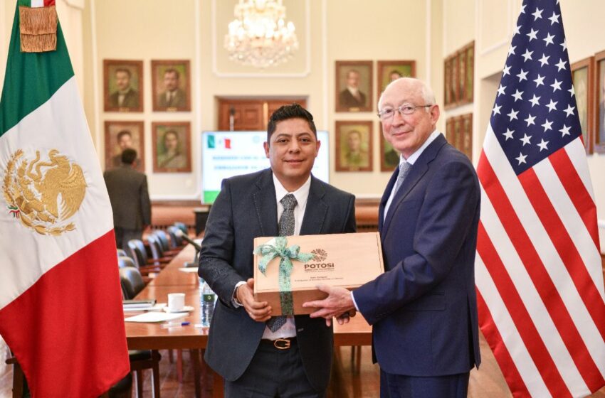  Vista del embajador de EUA fortalece relación bilateral