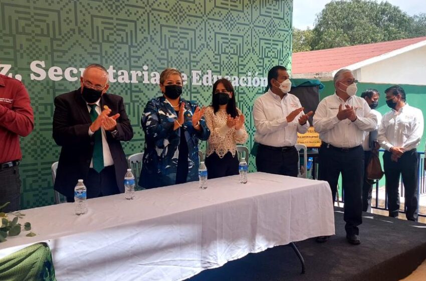  Donará SEP biblioteca a escuela Eligio Campos