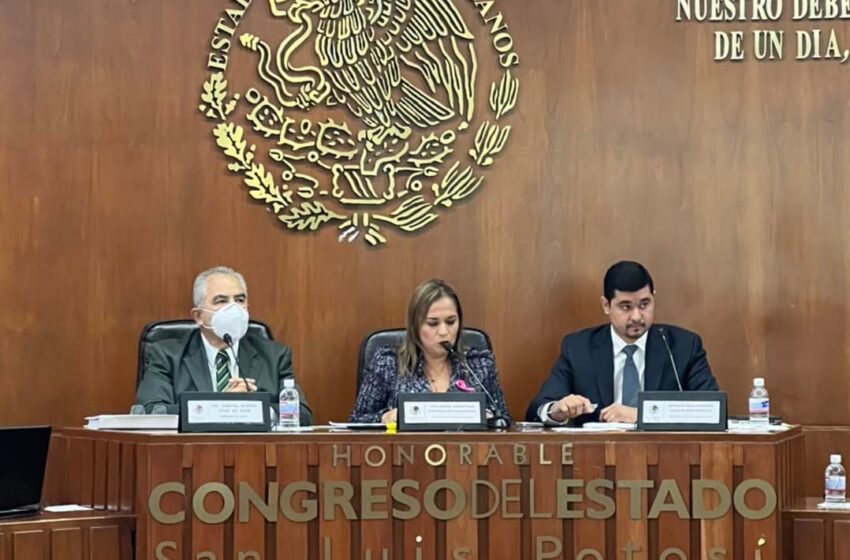 Comparece el Secretario de Salud en el Congreso