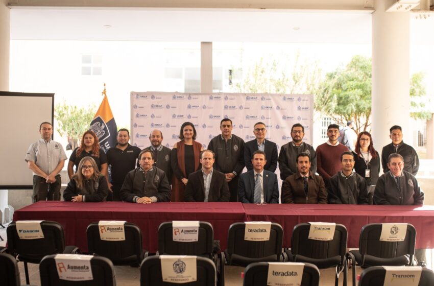 Realizan la Sexta Expo Ci Comp otoño 2022 de la Facultad de Ingeniería
