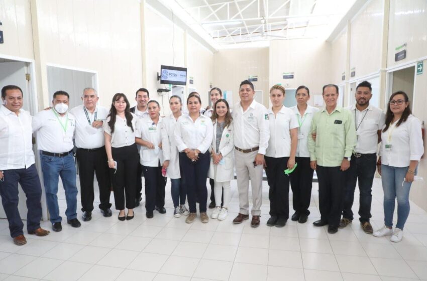  Moderniza Gallardo unidades de hemodiálisis