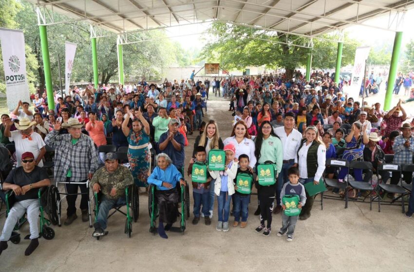  Apoyo DIF a sectores vulnerables de Zona Media