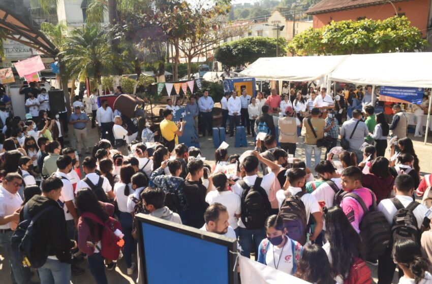  UASLP renovará hoy consejerías y sociedades de alumnos
