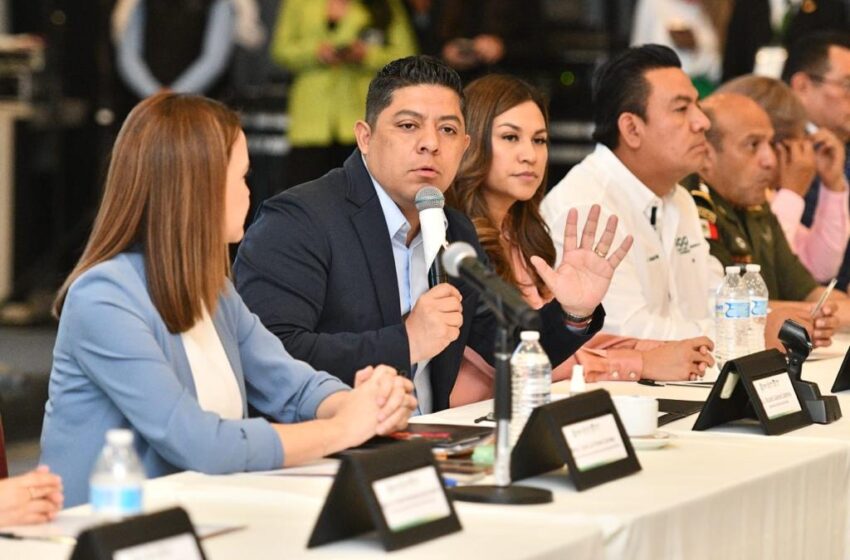  Presenta Ricardo Gallardo modelo nacional de policía y justicia cívica
