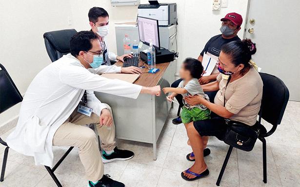 Cirugía plástica y reconstructiva cambia vida de niñas y niños con labio paladar hendido, durante Jornadas IMSS-Bienestar en Yucatán