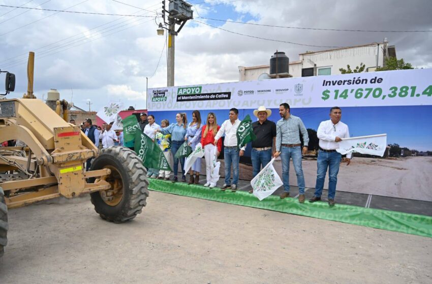 Ricardo Gallardo lleva becas alimentarias y más obras a Villa de Arriaga