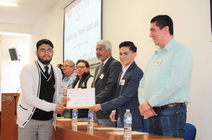  Con apoyo Estatal, estudiantes de Cobach triunfan en Olimpiada de Física