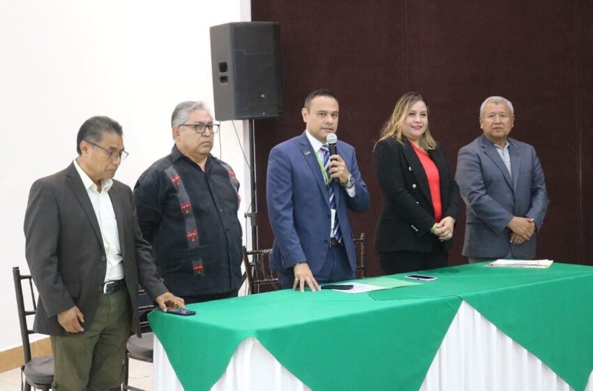 Con apoyo del Estado docentes consolidan el nuevo modelo educativo
