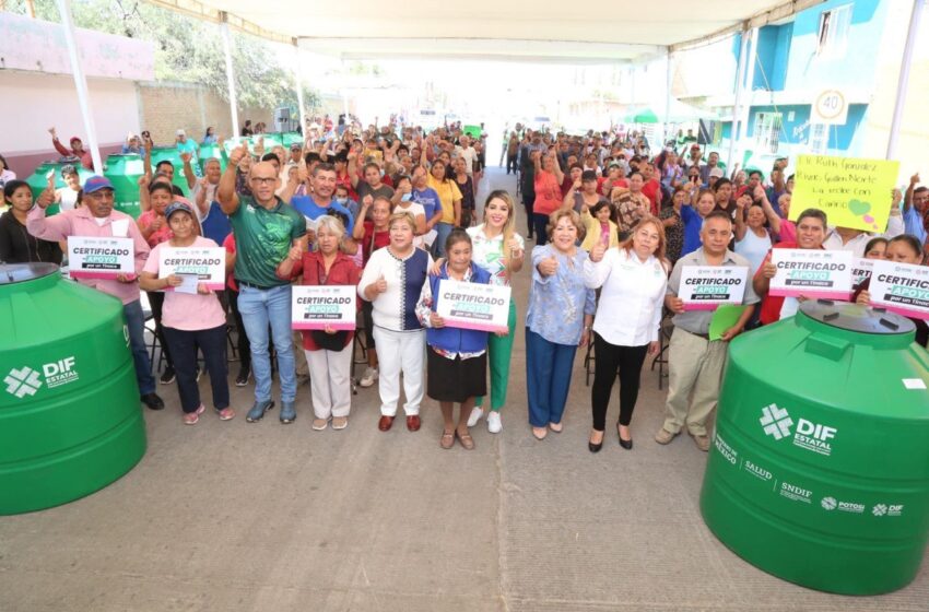 Gobierno Estatal entrega más cisternas a familias potosinas