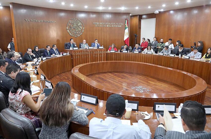 Comparece el Secretario de Gobierno por la glosa del Segundo Informe de Gobierno