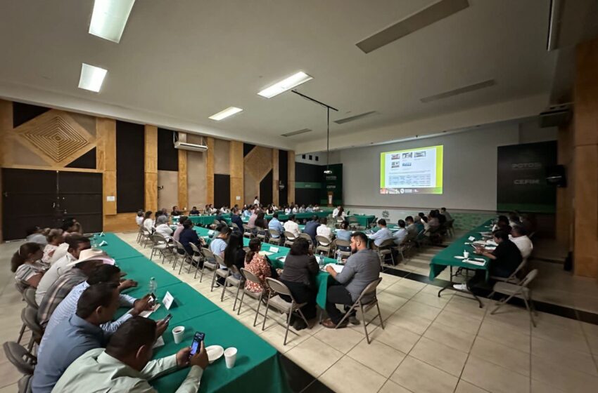 Capacitó Gobierno a 5 mil 500 servidores públicos municipales en 2023