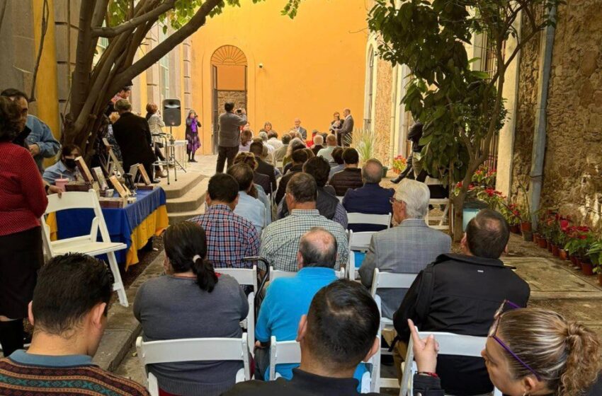 Con conferencia y presentación de libro, Centro de Documentación Histórica de la UASLP, celebró 15 años de creación