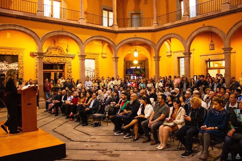 Arte e Historia Cobran Vida: Las Nuevas Exposiciones del Centro Cultural Universitario Caja Real