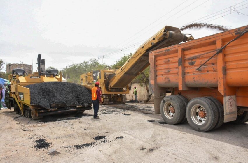  Inicia pavimentación de la Avenida Las Palmas en Estación Ventura, Soledad de Graciano Sánchez