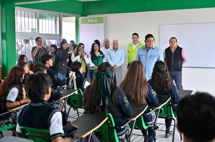 561 mil estudiantes potosinos inician vacaciones anticipadas debido a altas temperaturas