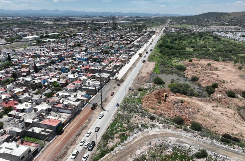 Gobernador Ricardo Gallardo supervisa avances en la Prolongación Salk, una nueva alternativa vial en San Luis Potosí
