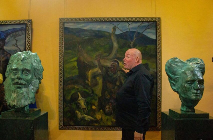 Emociones Reflejadas en la Obra de John Falkman en la Exposición del Centro Cultural Universitario Caja Real