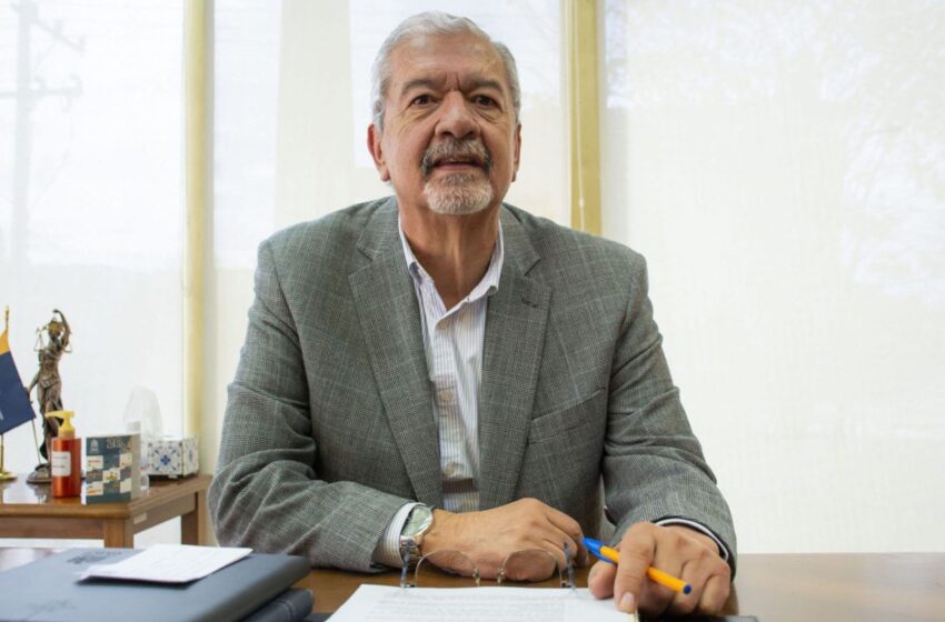 Estudiantes de Derecho de la UASLP superan retos de la pandemia y se preparan para el futuro