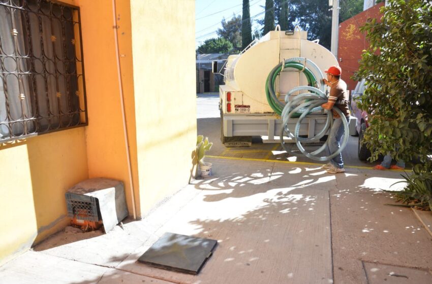  Ayuntamiento de Soledad implementa distribución de agua potable en colonias afectadas por desabasto