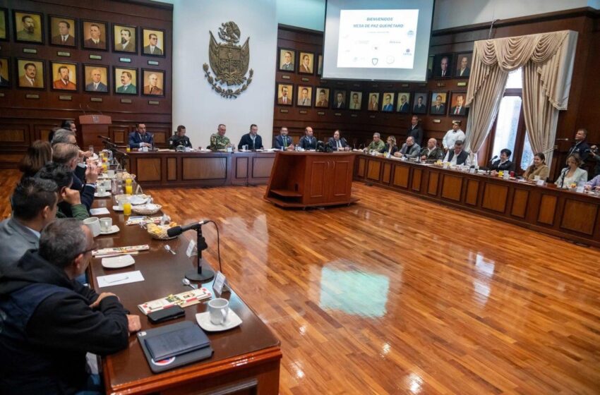  Felifer Macías reafirma compromiso con la paz y seguridad en Querétaro