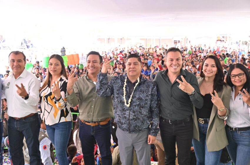  Ricardo Gallardo Continúa Festejos Del Día De La Niñez En El Altiplano