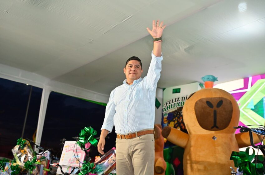 Ricardo Gallardo Celebra A Niñez Soledense Con Arranque De Parque Lineal
