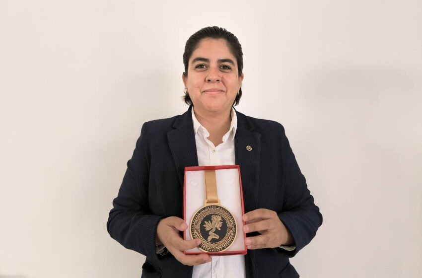 Dra. Xóchitl Guadalupe Rangel, docente de la UASLP, obtiene Doctorado Honoris Causa por la Universidad Cuauhnáhuac de Morelos