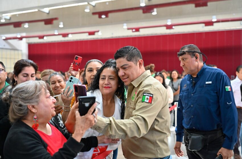 Más Pavimentaciones, Agua Y Salud A Madres De La Capital Potosina: Ricardo Gallardo