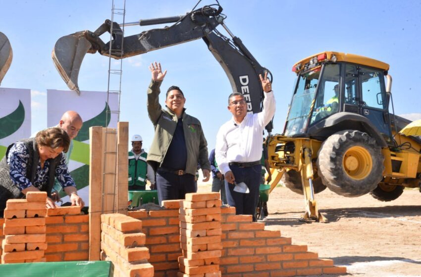 Más Obras Educativas En Favor De La Niñez De Soledad De Graciano Sánchez: Navarro Muñiz