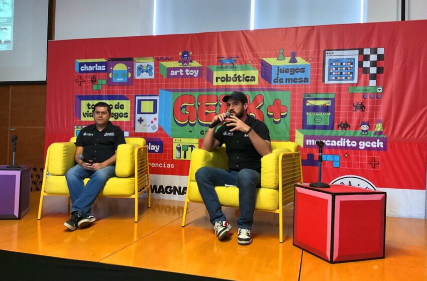 UASLP impulsa cultura geek con gran foro que reunió a cientos de fanáticos en el CC200
