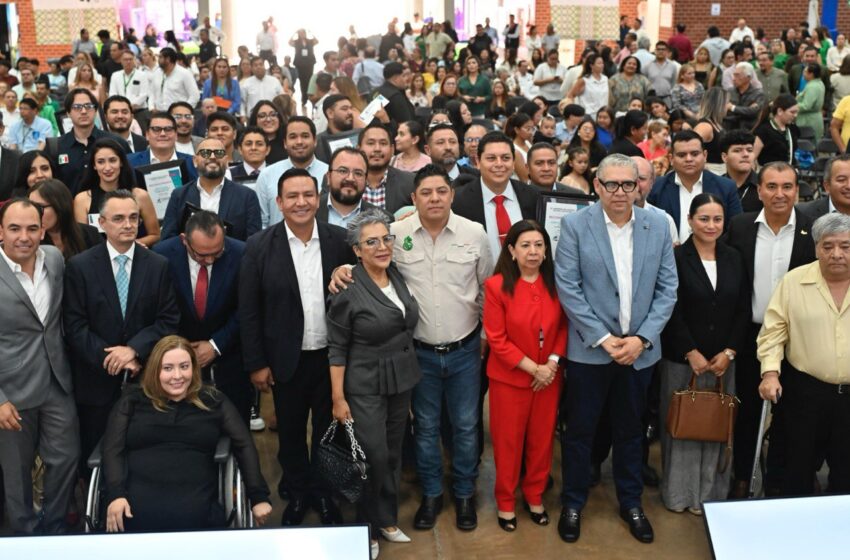 Ricardo Gallardo entrega el Premio Estatal de Periodismo 2025 y reafirma su compromiso con la libertad de expresión