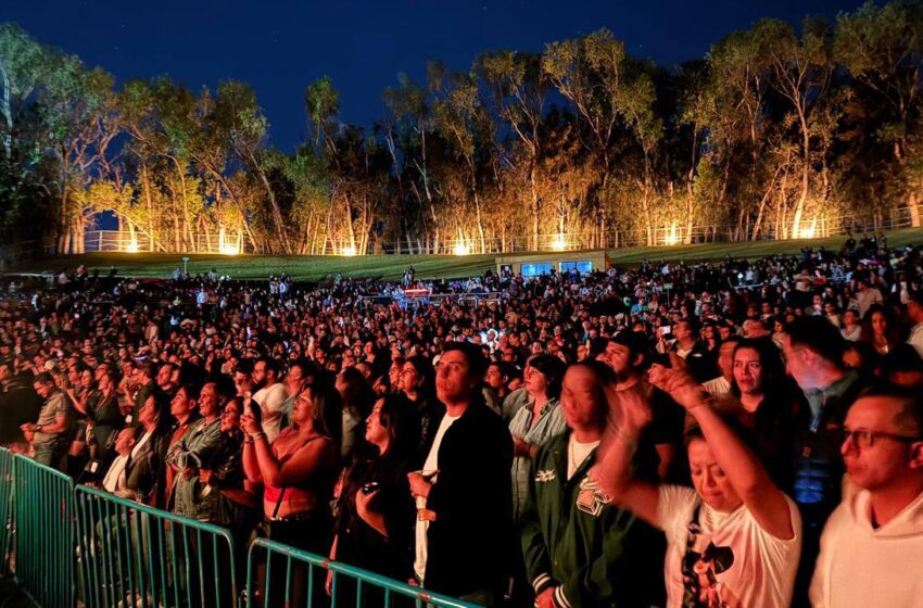 Kinky Hace Vibrar El Teatro De La Ciudad En Una Noche Memorable