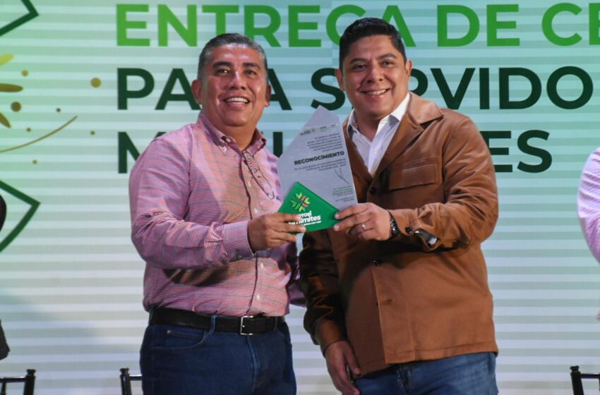 CON IMPULSO ESTATAL, AYUNTAMIENTO DE SOLEDAD FORTALECE Y MEJORA DESEMPEÑO DE SUS FUNCIONARIOS