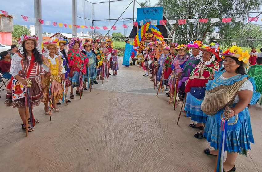 Celebran pueblos Otomí y Mazahua cinco fiestas patronales en honor a Santiago Apóstol