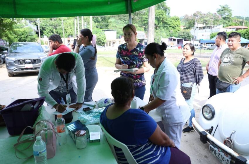 Transportistas de Tamazunchale se movilizan en apoyo a damnificados por lluvias