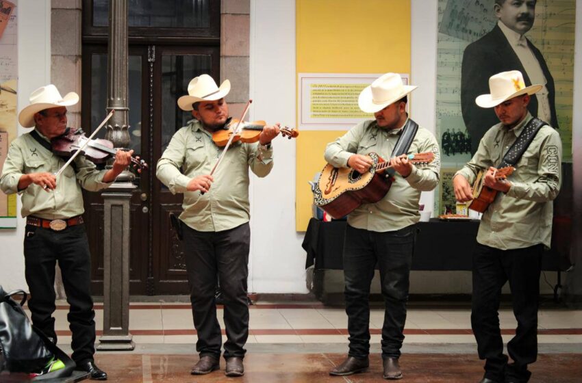 Presentan Festival Del Huapango Arribeño