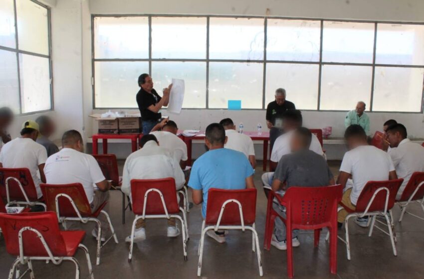 Impulsa Gobierno de San Luis Potosí educación dentro de los centros penitenciarios