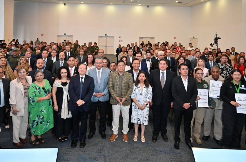 RICARDO GALLARDO IMPULSA CERTEZA JURÍDICA, CULTURA Y EDUCACIÓN EN GIRA POR SAN LUIS POTOSÍ