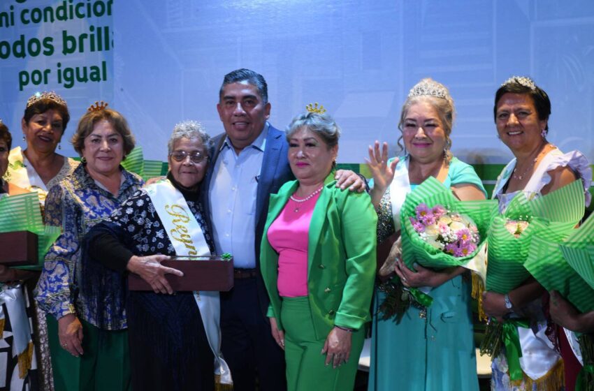 ALCALDE JUAN MANUEL NAVARRO RECONOCE FIGURA DE LAS Y LOS ADULTOS MAYORES CON EMOTIVO CERTAMEN