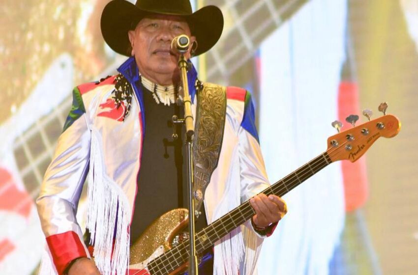  Bronco hace vibrar a 92 mil 500 asistentes en la Fenapo 2025