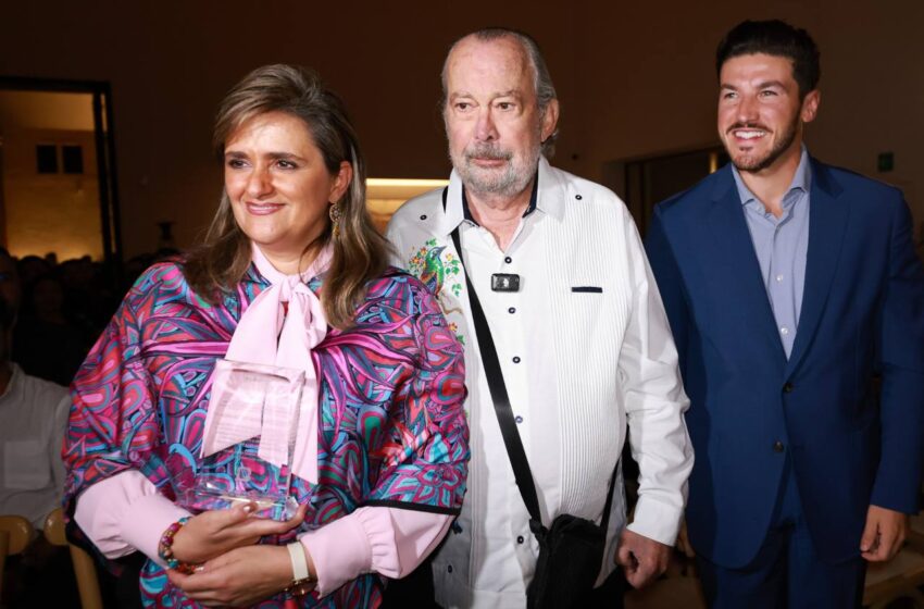  San Pedro Garza García reconoce a la ministra Ana Margarita Ríos Farjat por su trayectoria y valores