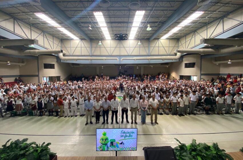 REGRESAN A CLASES MÁS DE 530 MIL ESTUDIANTES EN SAN LUIS