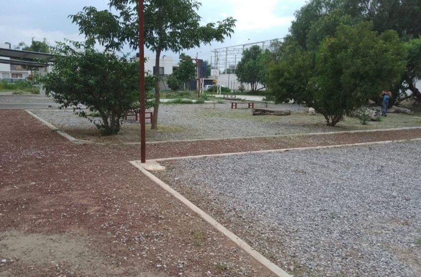 MÁS COLONIAS DE SOLEDAD RECIBEN MANTENIMIENTO INTEGRAL DE SUS ÁREAS VERDES