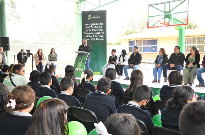  SE CONSOLIDA MÁS INFRAESTRUCTURA EDUCATIVA EN SOLEDAD: ALCALDE ENTREGA TECHADO EN TELESECUNDARIA “JULIÁN CARRILLO”