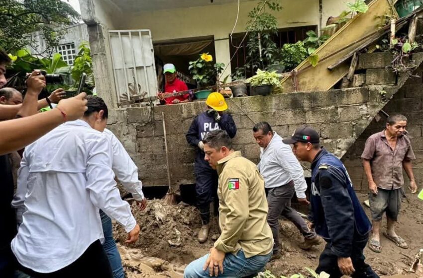 Ricardo Gallardo lidera acciones de rehabilitación en Tamazunchale y garantiza apoyos directos a familias afectadas