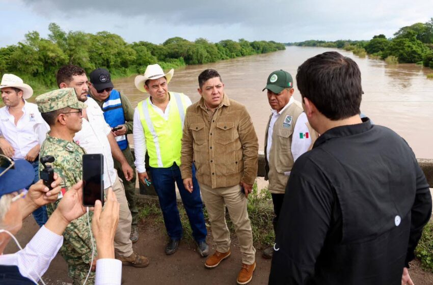  RICARDO GALLARDO LLEVA APOYO A FAMILIAS DAMNIFICADAS DE LA HUASTECA