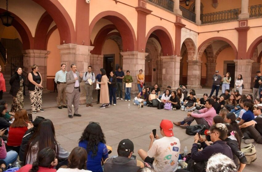 Rector AJZG dialoga con estudiantes, recibe sus peticiones y avanza en fortalecimiento de la seguridad de la UASLP