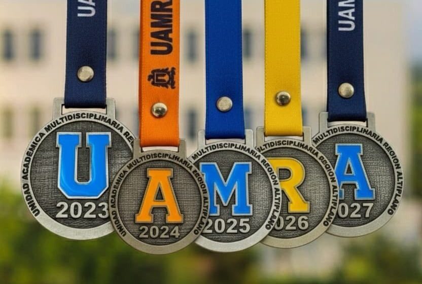  UAMRA-UASLP cumple 18 años y celebra con carrera atlética temática de lucha libre